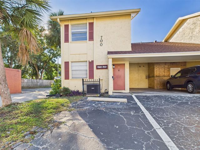 7502 BOLANOS COURT, Tampa, FL 33615