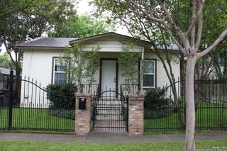 415 Kendall St, San Antonio, TX 78212