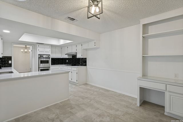10106 Grand Park, San Antonio, TX 78239