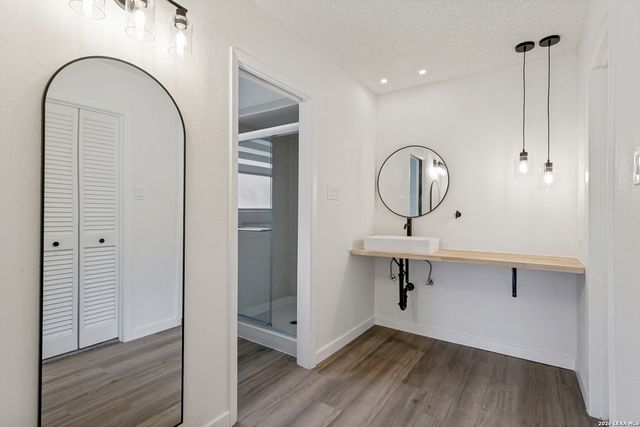 10106 Grand Park, San Antonio, TX 78239