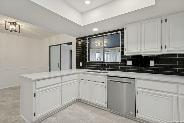 10106 Grand Park, San Antonio, TX 78239