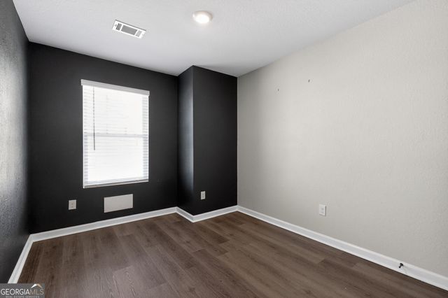 1110 Highwood Lane, East Point, GA 30344