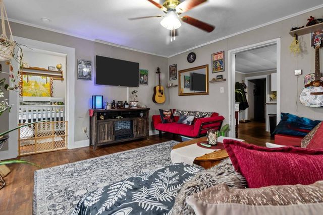 326 W 6TH AVENUE, Oshkosh, WI 54902