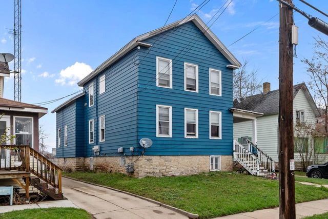 326 W 6TH AVENUE, Oshkosh, WI 54902