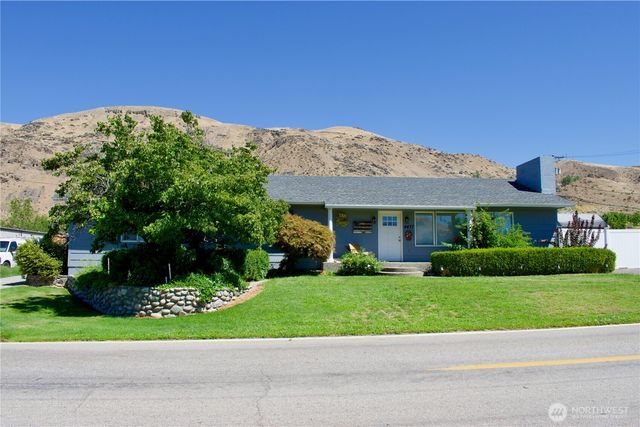 4477 NW Cascade Avenue, East Wenatchee, WA 98802