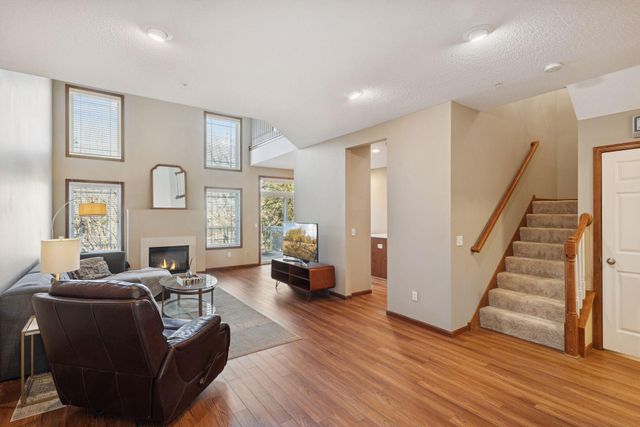 15549 Lilac Drive, Eden Prairie, MN 55347