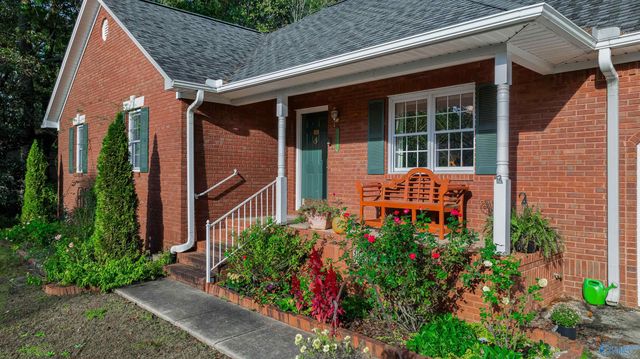 3449 Clemons Road, Scottsboro, AL 35769