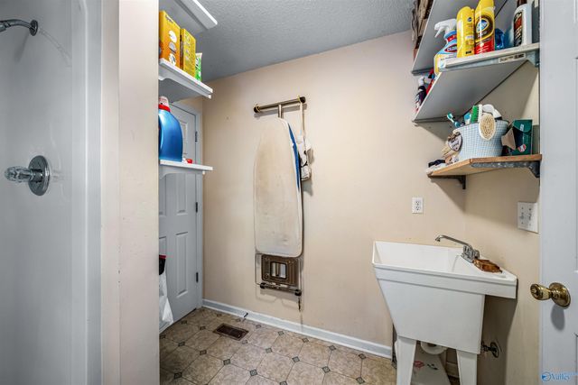 3449 Clemons Road, Scottsboro, AL 35769