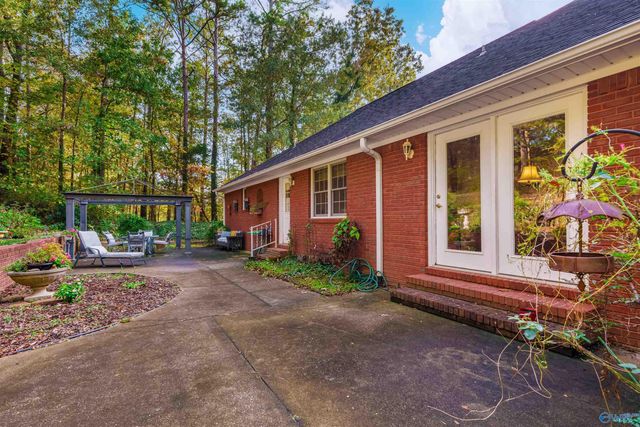 3449 Clemons Road, Scottsboro, AL 35769