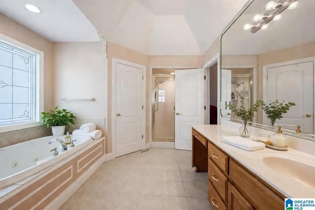 370 JAKE DRIVE, Sylacauga, AL 35151