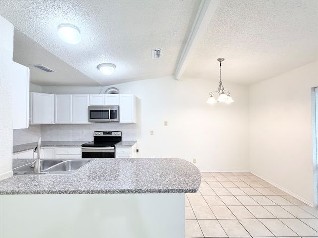 610 Colonial Drive, Garland, TX 75043