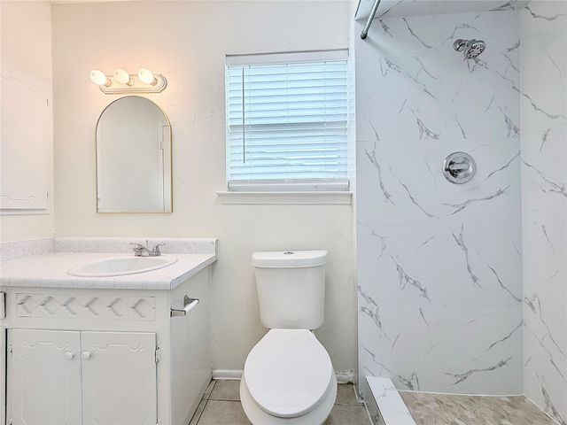 610 Colonial Drive, Garland, TX 75043