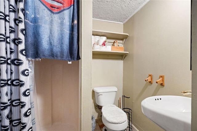 3939 Hillside Lane, Douglasville, GA 30135