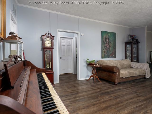 120 Whittbury Lane, Eleanor, WV 25168