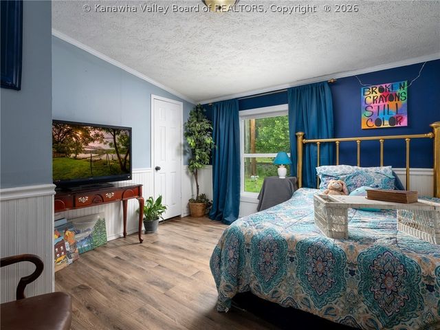 120 Whittbury Lane, Eleanor, WV 25168