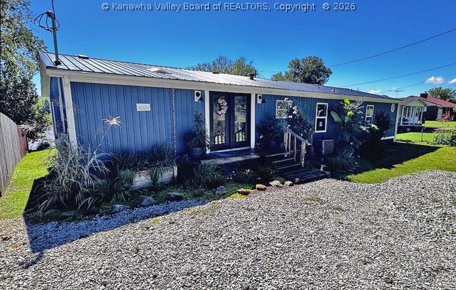 120 Whittbury Lane, Eleanor, WV 25168