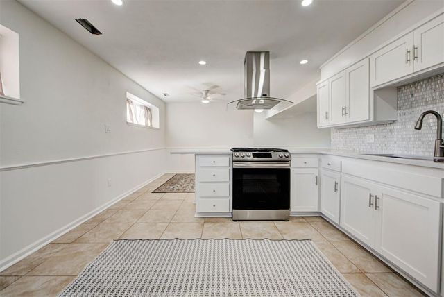 5709 N Warren Avenue, Oklahoma City, OK 73112
