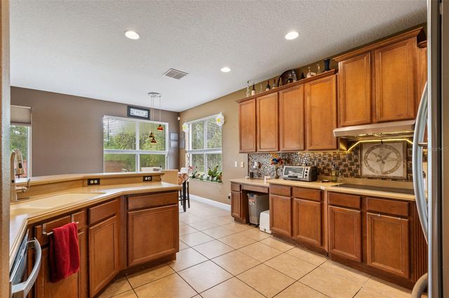 2849 CURVING OAKS WAY, Orlando, FL 32820