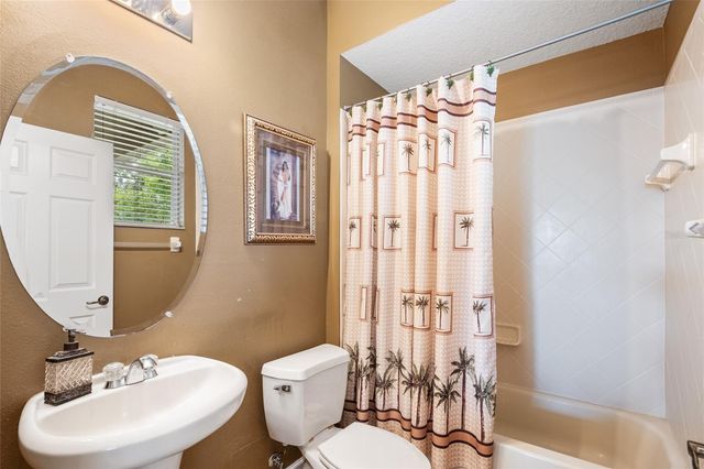 2849 CURVING OAKS WAY, Orlando, FL 32820