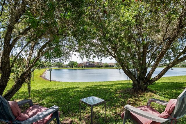 2849 CURVING OAKS WAY, Orlando, FL 32820