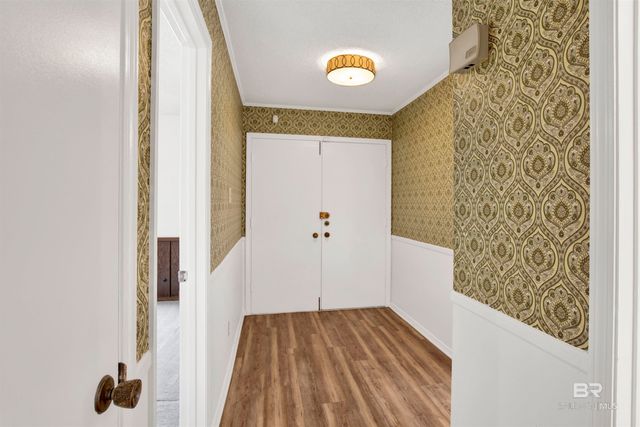 6071 N Highland Circle, Mobile, AL 36608