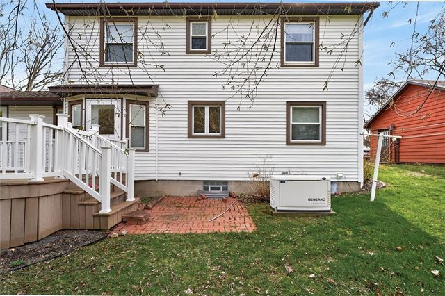 99 Old English Drive, Greece, NY 14616