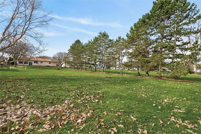 99 Old English Drive, Greece, NY 14616