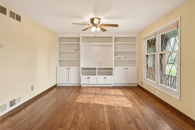 99 Old English Drive, Greece, NY 14616