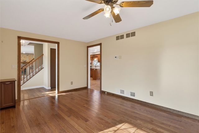 99 Old English Drive, Greece, NY 14616