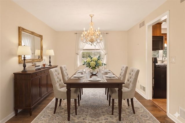 99 Old English Drive, Greece, NY 14616