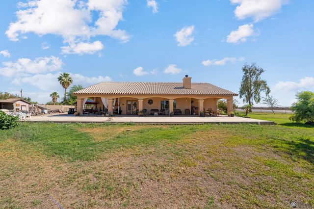 4888 W Sharon Ln, Somerton, AZ 85350