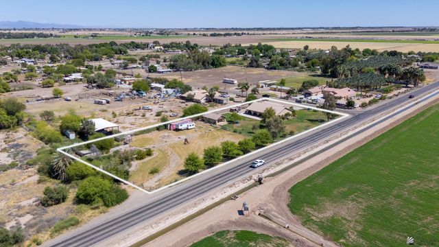 4888 W Sharon Ln, Somerton, AZ 85350