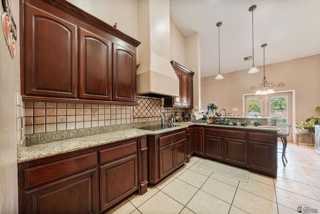 4888 W Sharon Ln, Somerton, AZ 85350