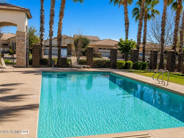 9923 E FORGE Avenue, Mesa, AZ 85208