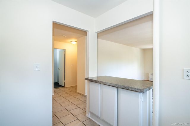 15 Lake Street 4-J, White Plains, NY 10603
