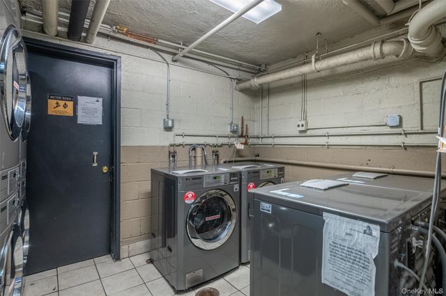 15 Lake Street 4-J, White Plains, NY 10603
