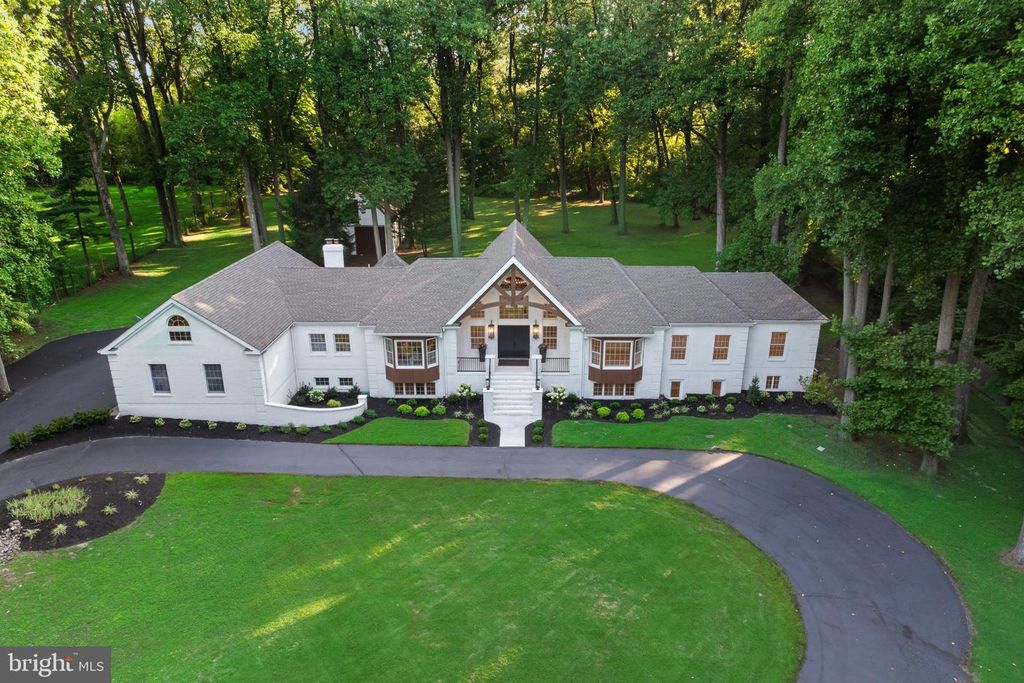 408 CREEK RD, MOORESTOWN, NJ 08057 — exterior