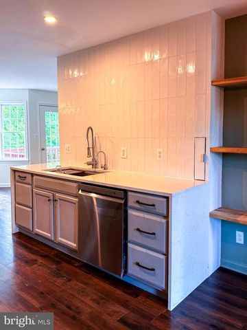 3710 LAYTON ST, Fredericksburg, VA 22408