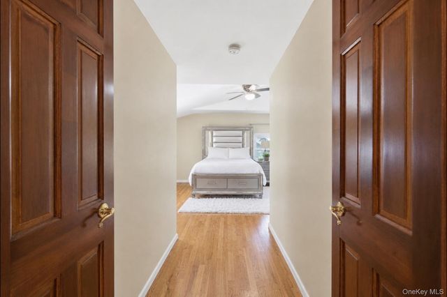 201 Serpentine Lane, Islandia, NY 11749