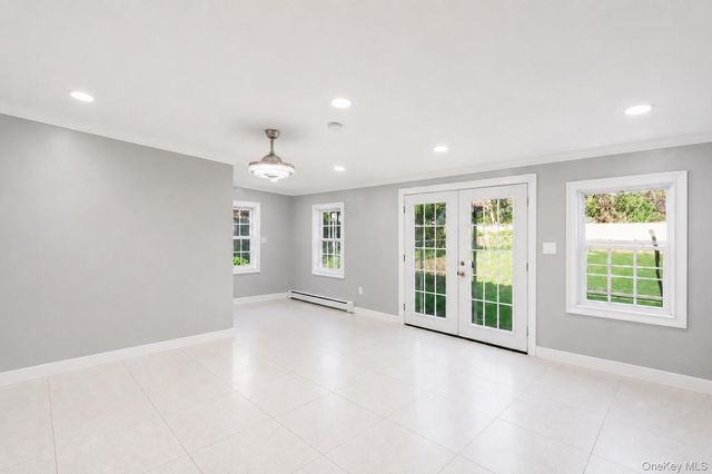 201 Serpentine Lane, Islandia, NY 11749