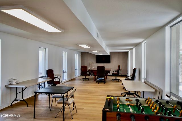 8746 E Via De Viva Street, Scottsdale, AZ 85258