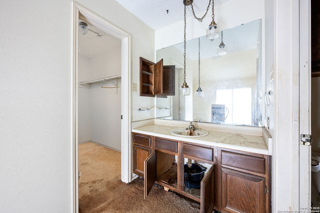 10527 Perrin Beitel Rd Apt D207, San Antonio, TX 78217