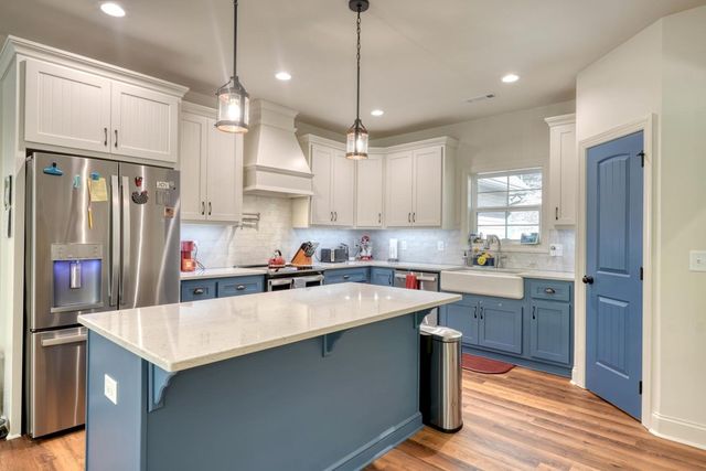618 S Satsuma Court, Ellijay, GA 30540