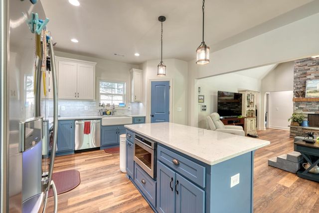 618 S Satsuma Court, Ellijay, GA 30540
