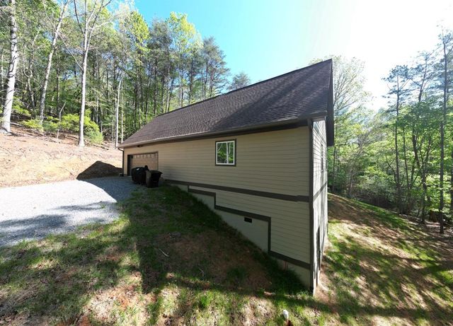 618 S Satsuma Court, Ellijay, GA 30540