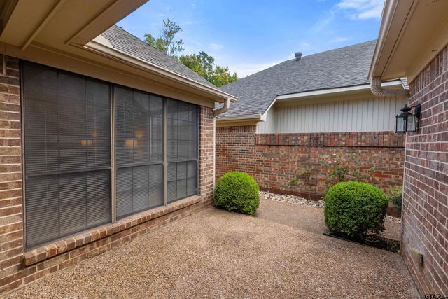 509 Buckingham Pl, Tyler, TX 75701