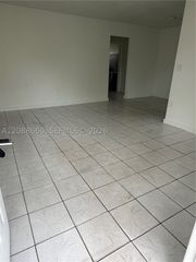 16120 NE 19th Ct 1, North Miami Beach, FL 33162