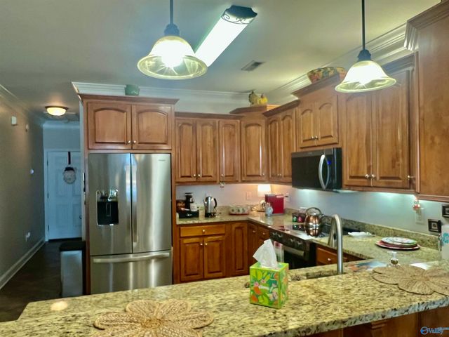 76 Jackson Way, Decatur, AL 35603