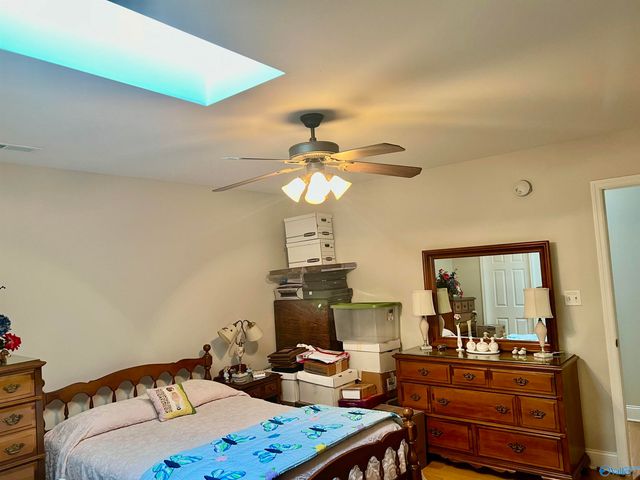 76 Jackson Way, Decatur, AL 35603