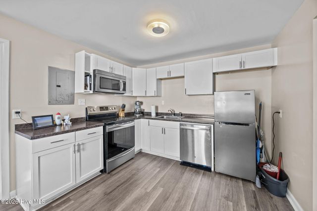 115 Armstrong Drive, Jacksonville, NC 28540